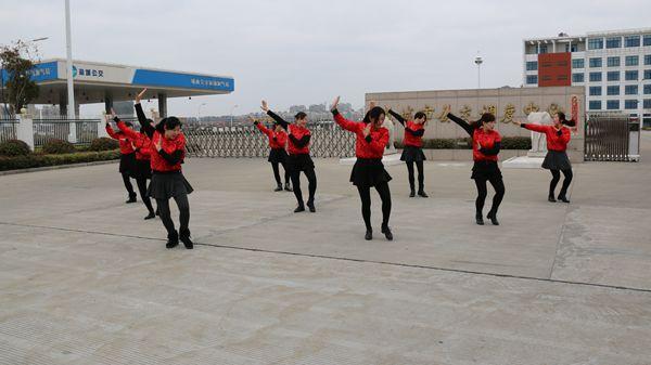 家庭裝修中墻面色彩搭配的通用法則！